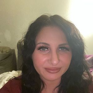 Meet your Posher, Kaila